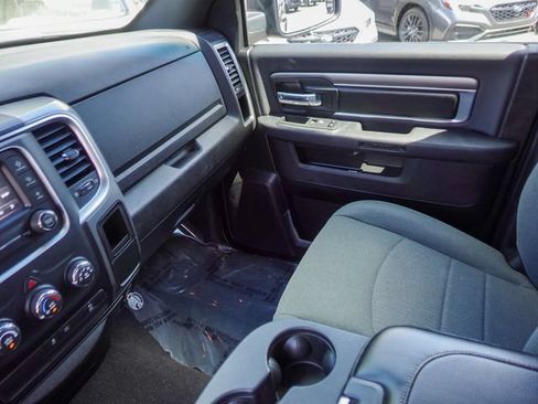 Used 2022 RAM 1500 Warlock AWD/4WD image 25