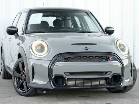 Used 2023 MINI Cooper S image 2