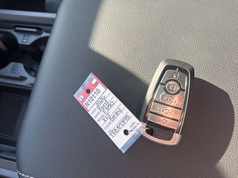 New 2026 Ford F350 XLT w/ XLT Premium Package image 21