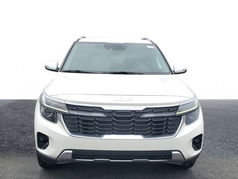 Used 2025 Kia Seltos S FWD image 2