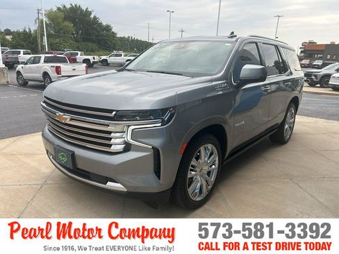 Certified 2023 Chevrolet Tahoe High Country AWD/4WD image 7