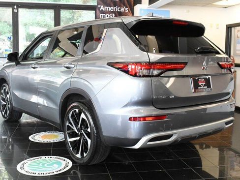 Used 2022 Mitsubishi Outlander SEL Black Edition AWD/4WD image 12