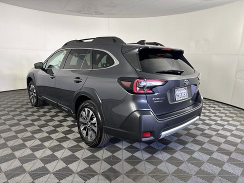 Used 2025 Subaru Outback Limited image 7
