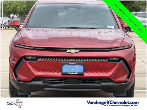 Used 2025 Chevrolet Equinox EV LT FWD image 8