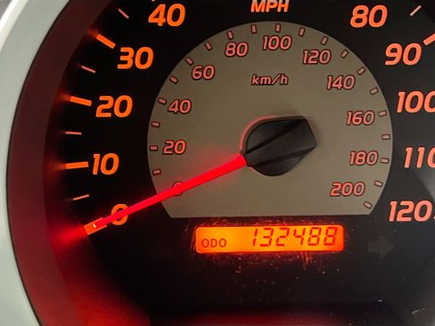 Used 2010 Toyota Tacoma 4x4 Double Cab image 20