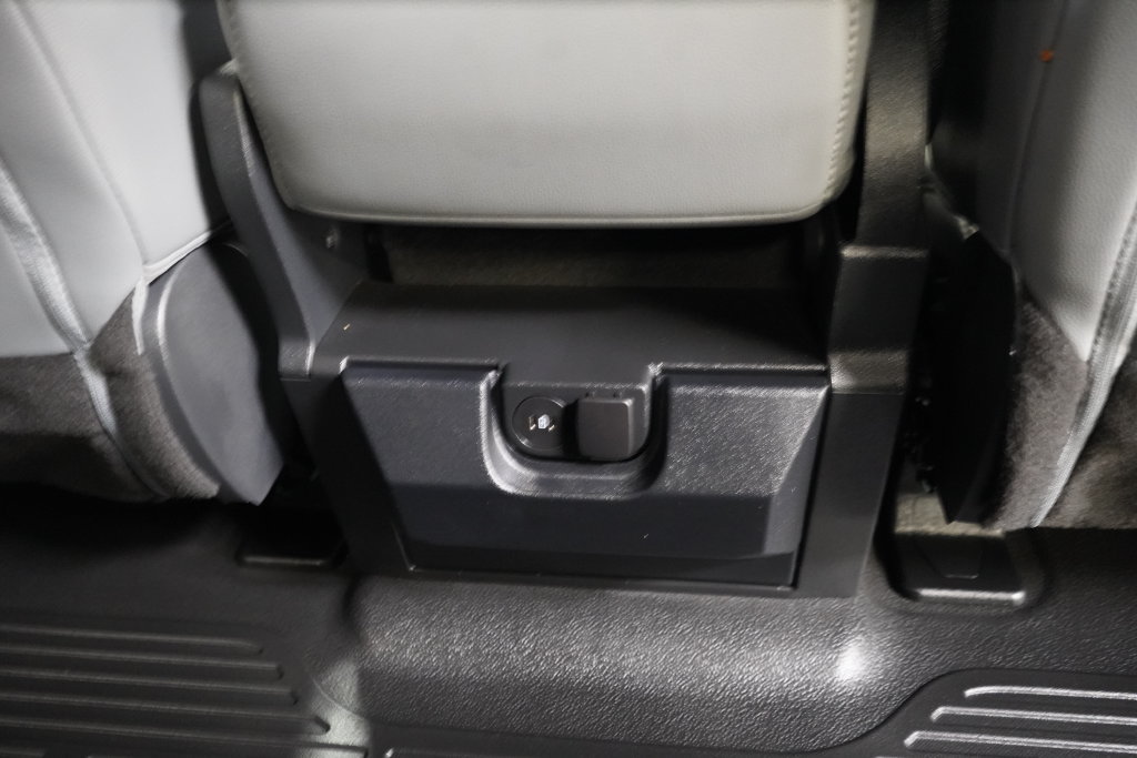Used 2025 Ford F350 XL AWD/4WD image 30