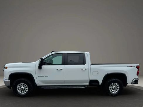 Used 2020 Chevrolet Silverado 2500 LT w/ All Star Edition AWD/4WD image 3