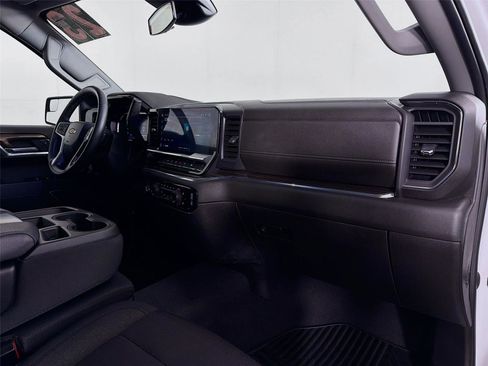 Used 2023 Chevrolet Silverado 1500 LT image 27