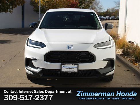 New 2026 Honda HR-V Sport image 4