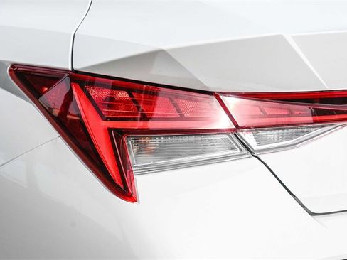 New 2026 Hyundai Elantra Limited image 9