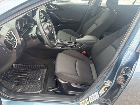 Used 2014 MAZDA MAZDA3 i Sport image 20