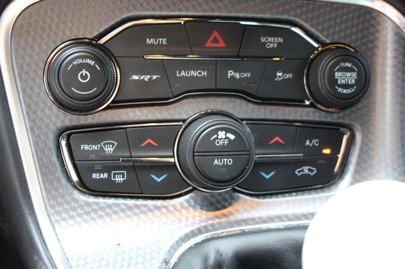 Used 2019 Dodge Challenger SRT Hellcat RWD image 18