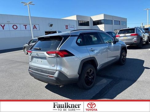 Used 2020 Toyota RAV4 LE w/ All Weather Liner Package AWD/4WD image 9