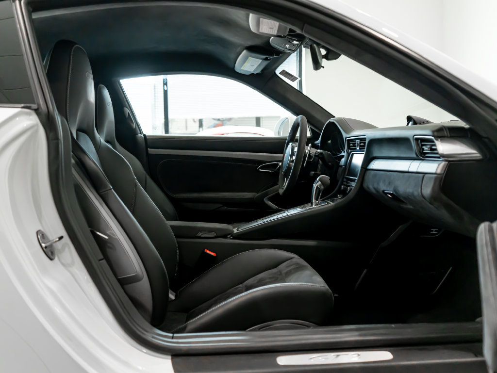 Certified 2014 Porsche 911 GT3 RWD image 21