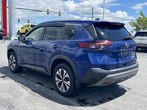 Used 2022 Nissan Rogue SV w/ SV Premium Package AWD/4WD image 9