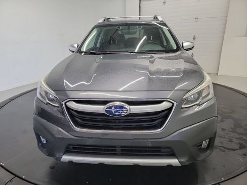 Used 2022 Subaru Outback Touring XT AWD/4WD image 2