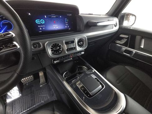Used 2025 Mercedes-Benz G 580 w/ EQ Technology image 15