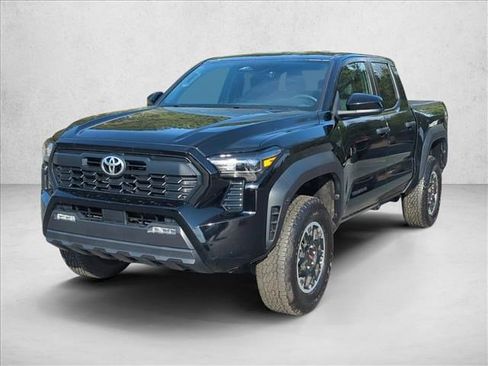 Certified 2024 Toyota Tacoma TRD Off-Road AWD/4WD image 1