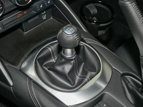 New 2026 MAZDA MX-5 Miata RF Grand Touring RWD image 20
