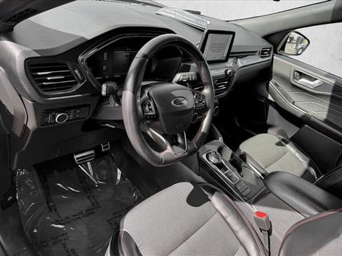 Used 2024 Ford Escape ST-Line AWD/4WD image 11