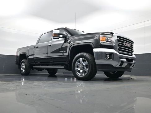 Used 2019 GMC Sierra 3500 SLT image 23