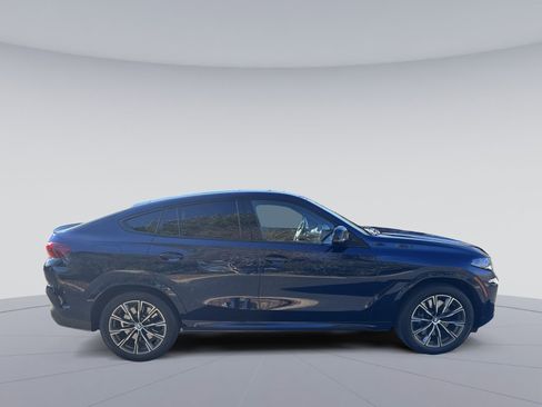 Used 2024 BMW X6 M60i image 34