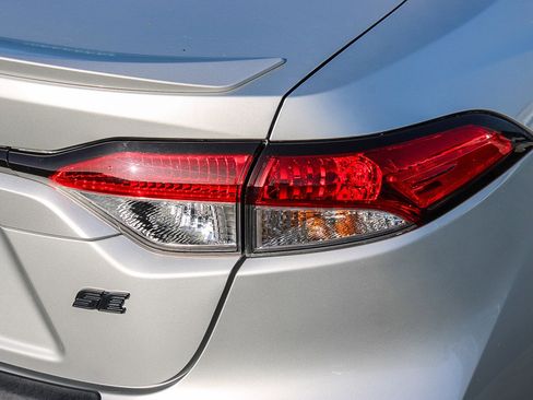 Certified 2022 Toyota Corolla SE image 10