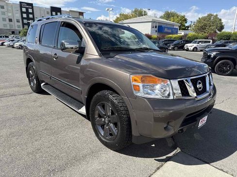 Used 2013 Nissan Armada Platinum w/ Platinum Reserve Pkg image 4