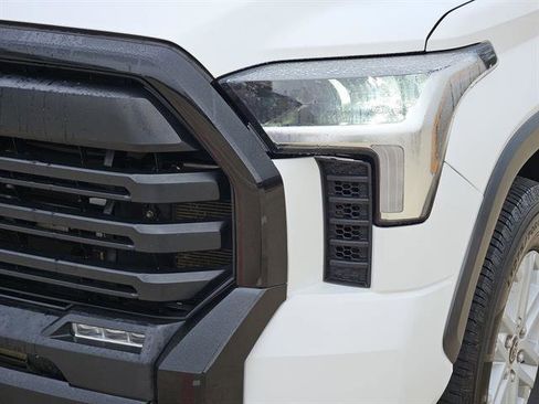 Used 2022 Toyota Tundra SR5 image 5