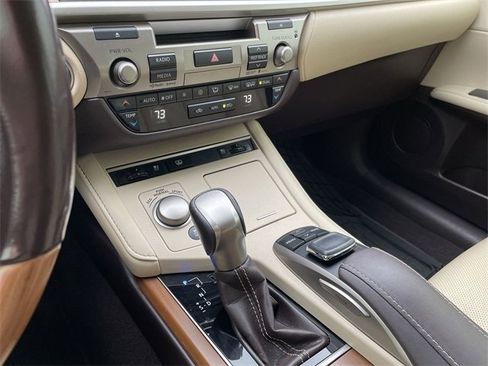 Used 2016 Lexus ES 350 350 image 21