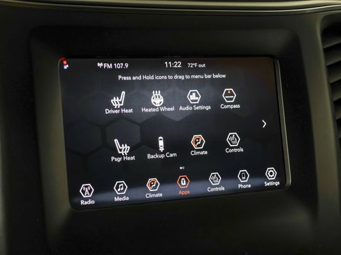 Used 2019 Jeep Cherokee Latitude Plus w/ Cold Weather Group AWD/4WD image 29