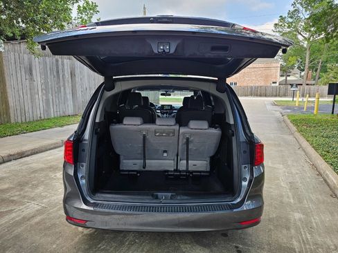 Used 2019 Honda Odyssey EX image 49