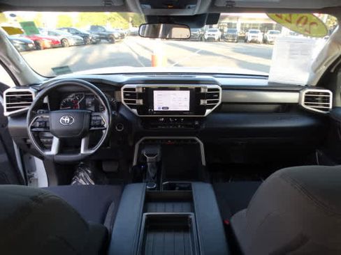 Used 2022 Toyota Tundra SR5 image 23