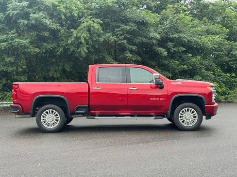 Used 2022 Chevrolet Silverado 2500 High Country AWD/4WD image 9