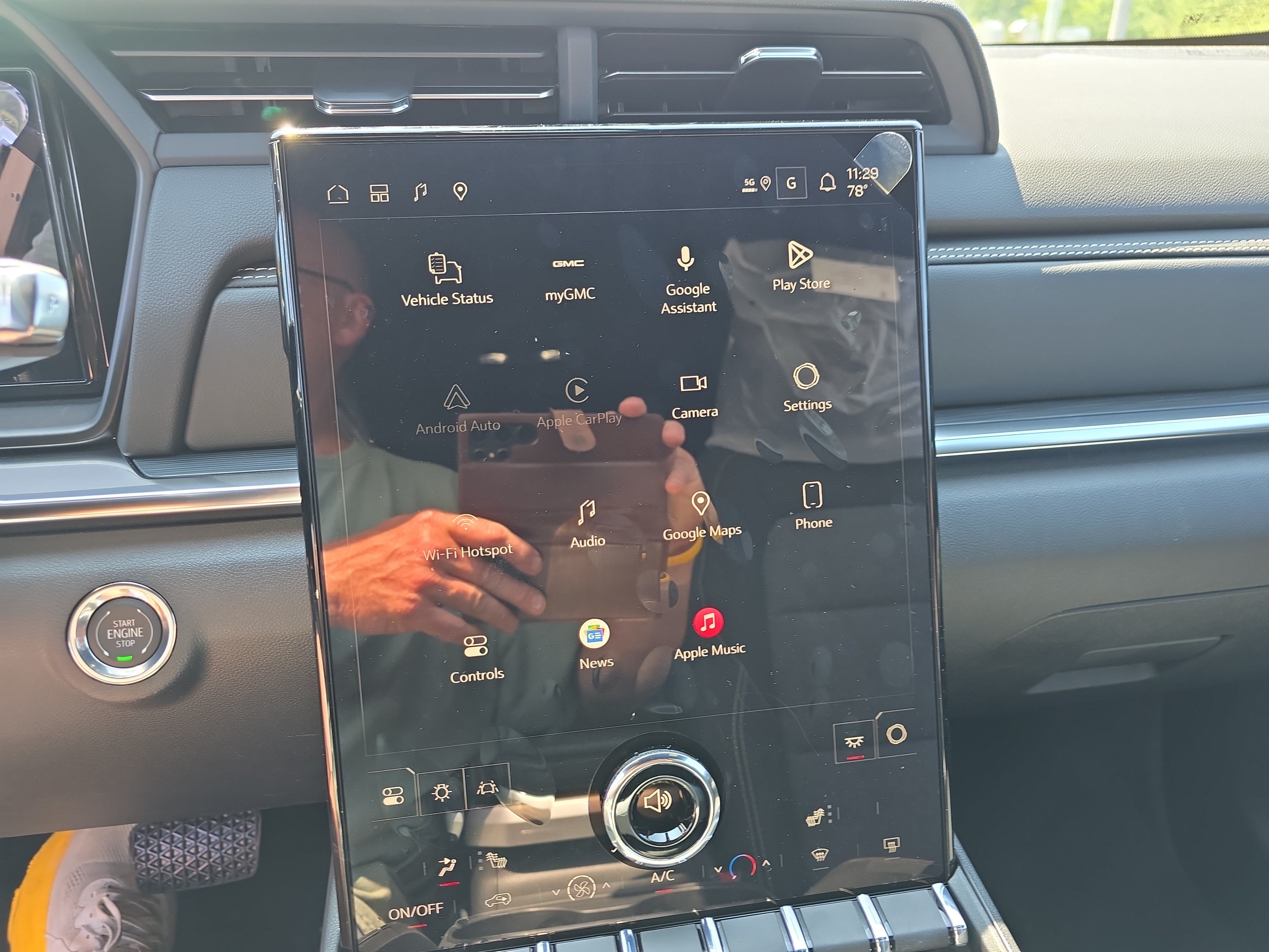 New 2027 GMC Terrain Elevation FWD image 26