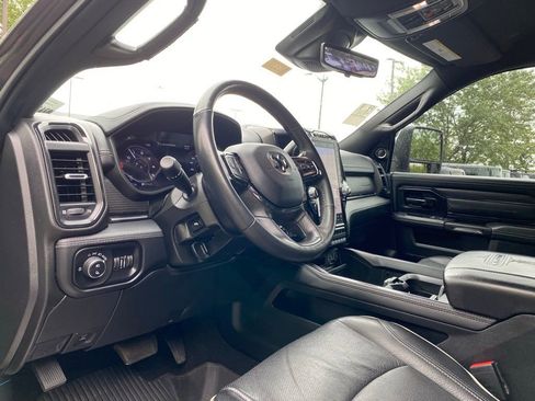 Used 2023 RAM 2500 Limited AWD/4WD image 9