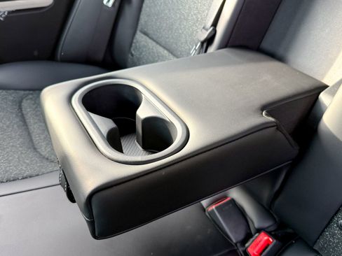 New 2025 Kia K4 GT-Line w/ GT-Line Sunroof Package image 38