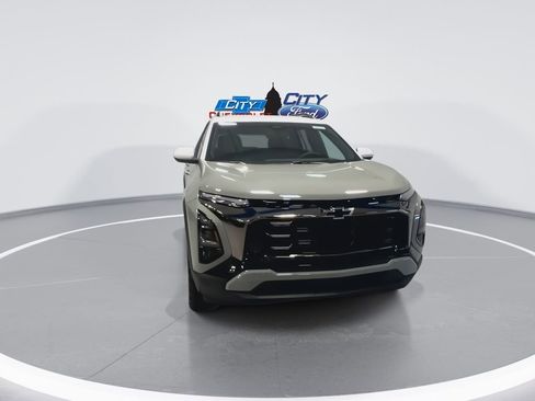 New 2026 Chevrolet Equinox ACTIV image 4