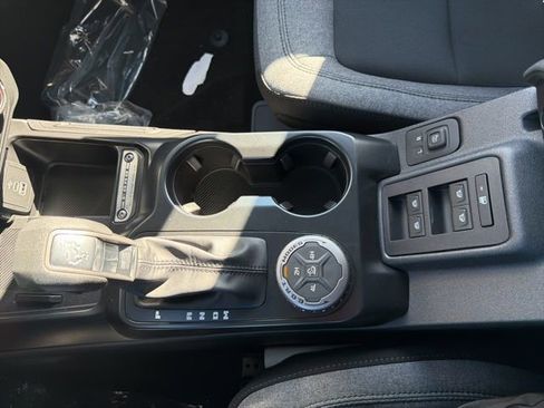 New 2026 Ford Bronco 4-Door AWD/4WD image 29