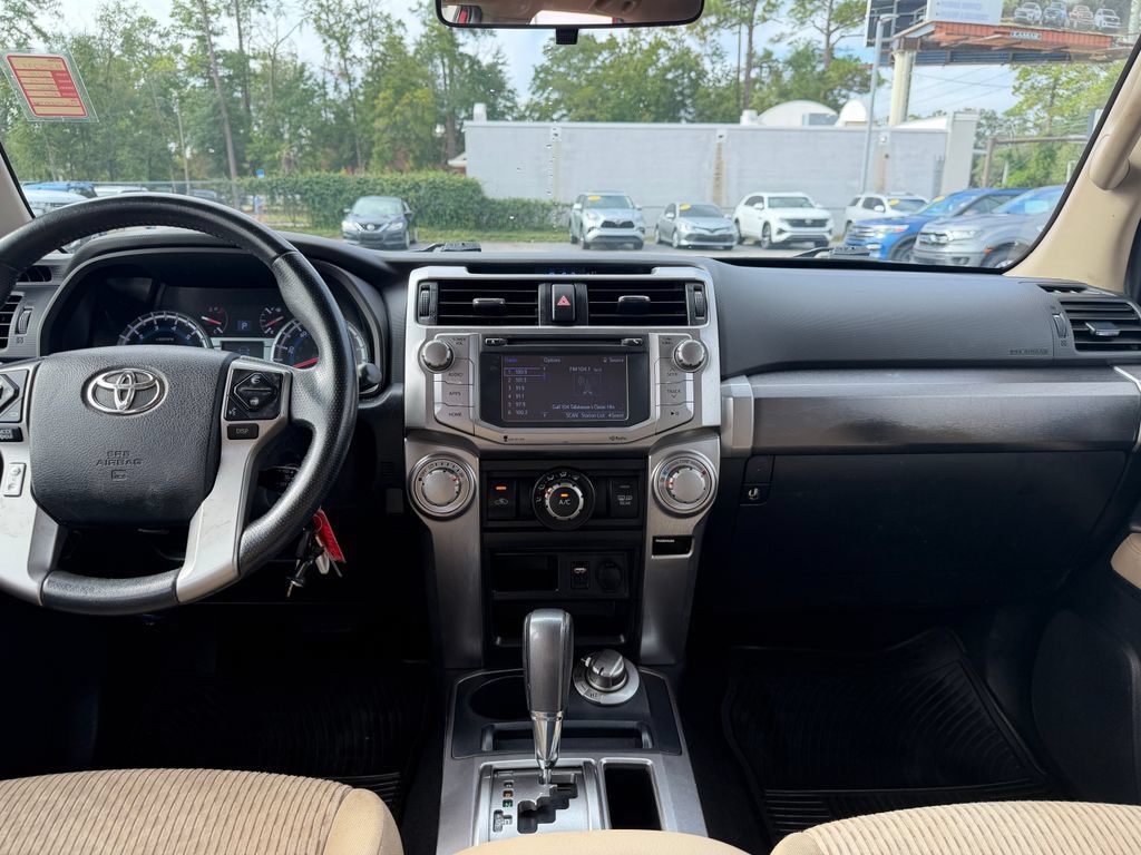 Used 2014 Toyota 4Runner SR5 AWD/4WD image 14