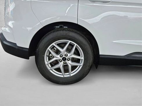 Used 2023 Ford Edge SEL AWD/4WD image 19