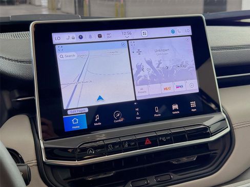 Used 2025 Jeep Compass Limited w/ Elite Group image 15