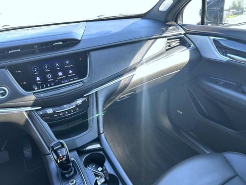 Certified 2023 Cadillac XT5 Premium Luxury AWD/4WD image 21