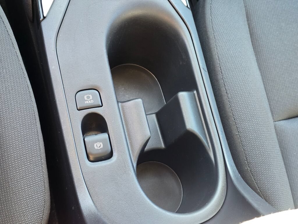 Used 2025 Toyota Corolla LE FWD image 30