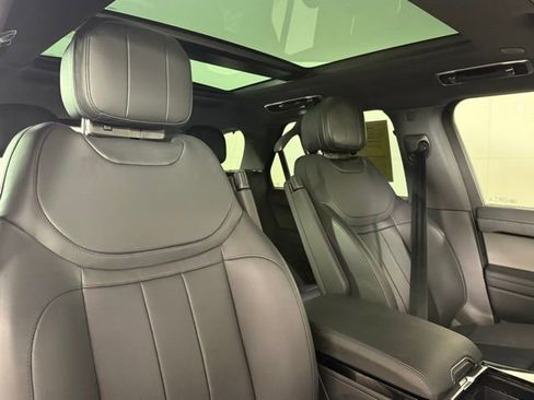 Certified 2025 Land Rover Range Rover Sport Dynamic SE AWD/4WD image 33