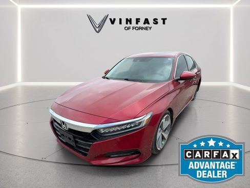 Used 2018 Honda Accord Touring image 1