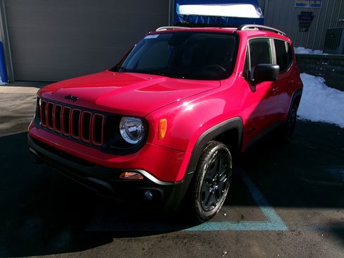 Used 2021 Jeep Renegade Sport AWD/4WD image 1