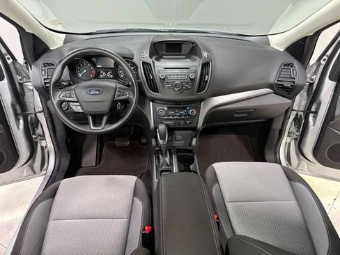 Used 2018 Ford Escape SE AWD/4WD image 2
