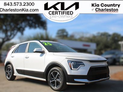Used 2025 Kia Niro LX