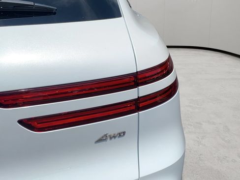 Certified 2023 Genesis GV70 2.5T w/ Advanced Package AWD/4WD image 43